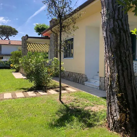 Rosanna By Interhome * Forte dei Marmi
